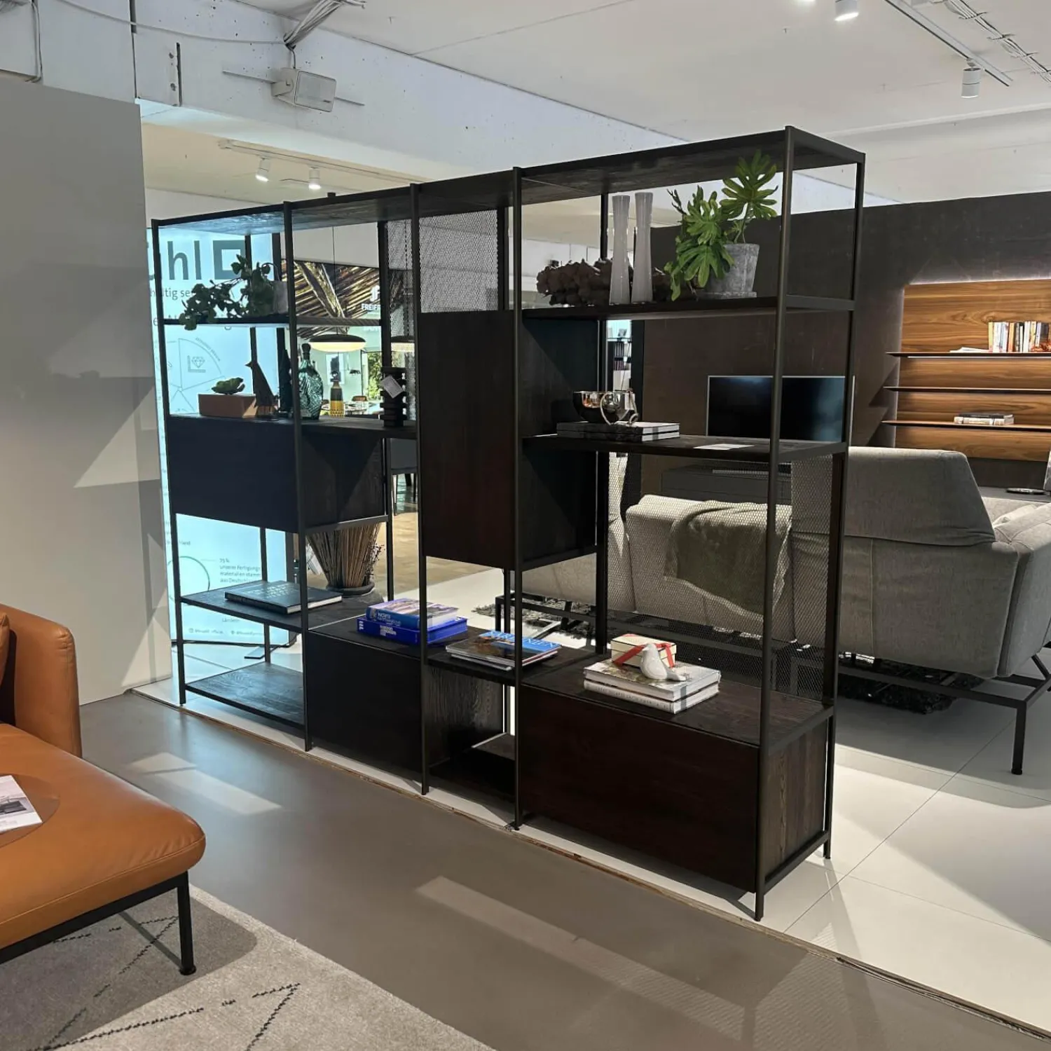 Janua Regale|Regalsystem BC 06 RooM68 Eiche Geräuchert Anthrazit Geölt Und Aluminium Bronze Eloxiert