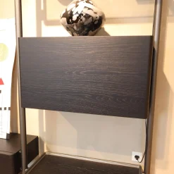 Molteni & C Regale|Regalsystem Hector Fachböden Eiche Schwarz Ständer Zinnfarbig Mit Schreibtischklappe Und Schüben Schwarz