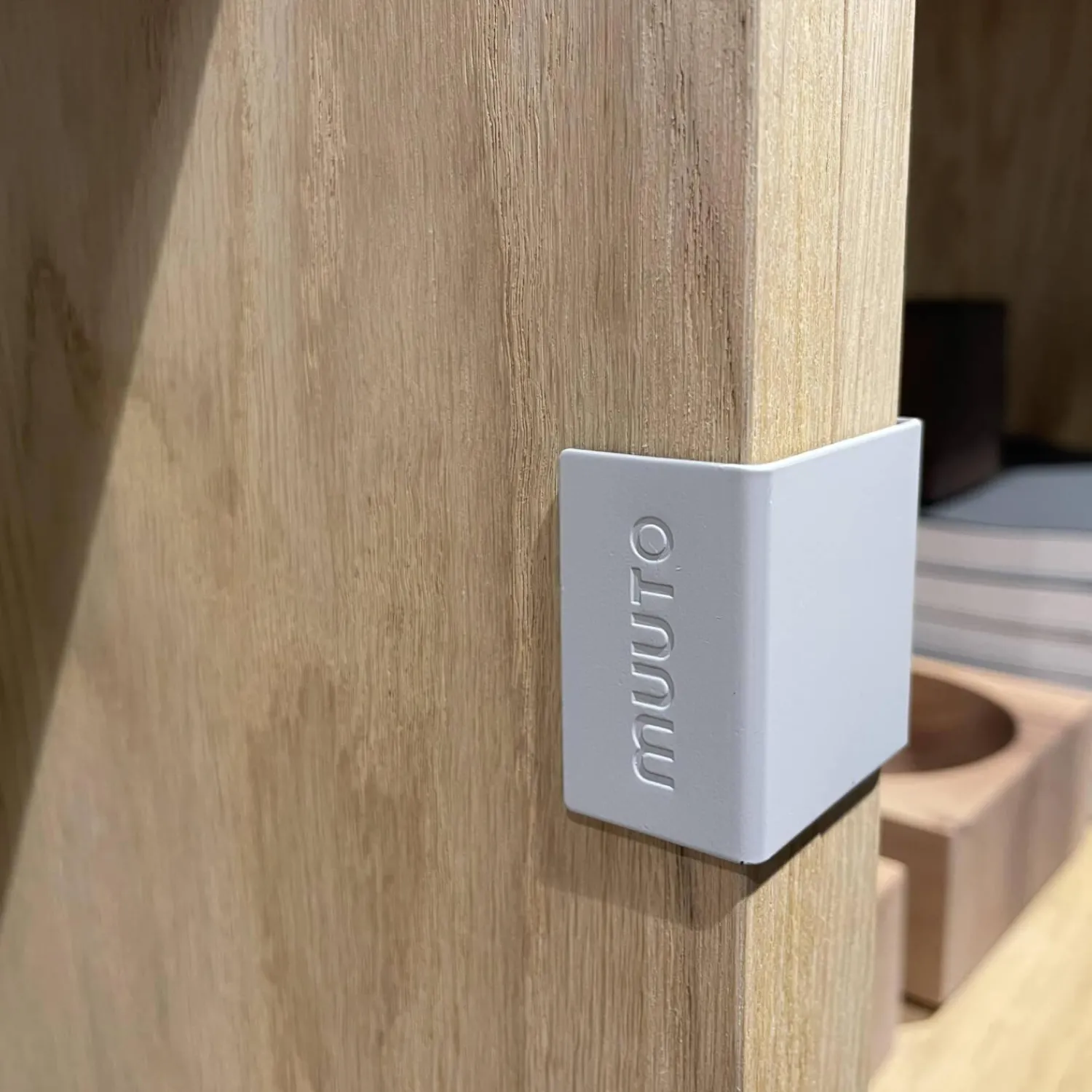 Muuto Regale|Regalsystem Stacked Eiche Furniert Individuell Veränderbar Verbinderelemte Grau