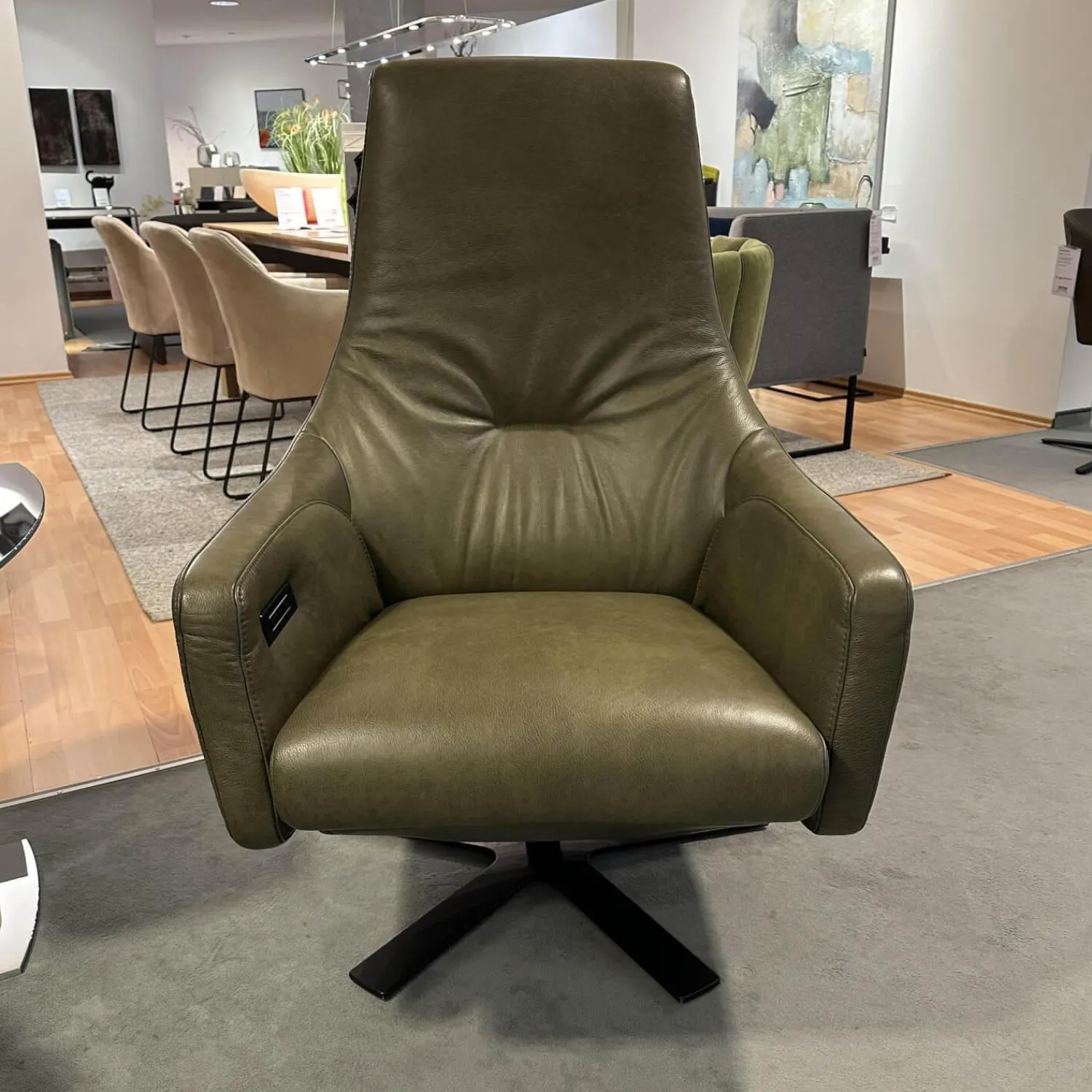 WK Wohnen Relaxsessel|Relaxsessel 683 Haily Lift Up Leder Polo 1102 Grün 5 Stern Fuß Stahl Schwarz Mit Aufstehhilfe