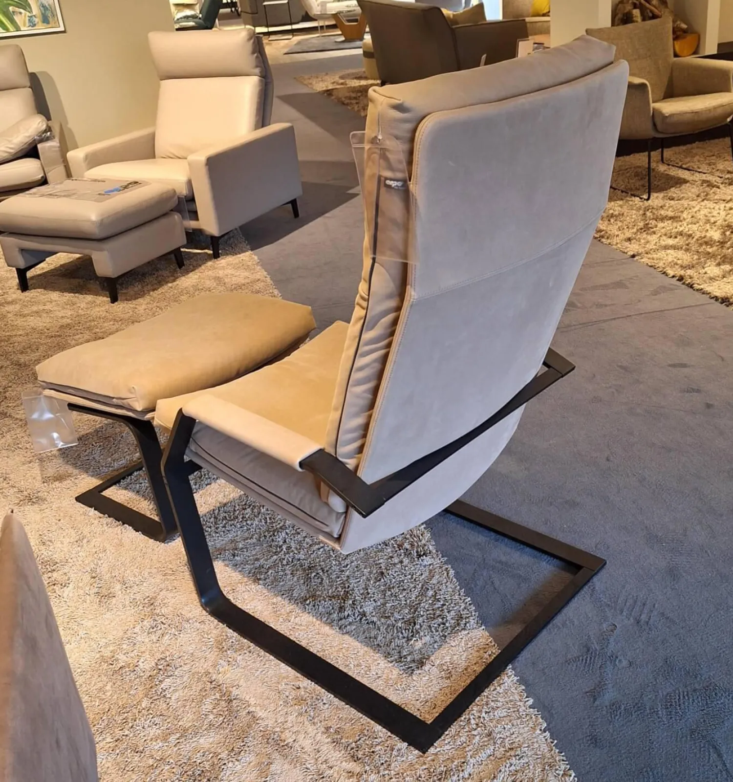 Erpo Relaxsessel|Relaxsessel Classics 263 Leder M Lavagrau Gestell Schwarz mit Hocker