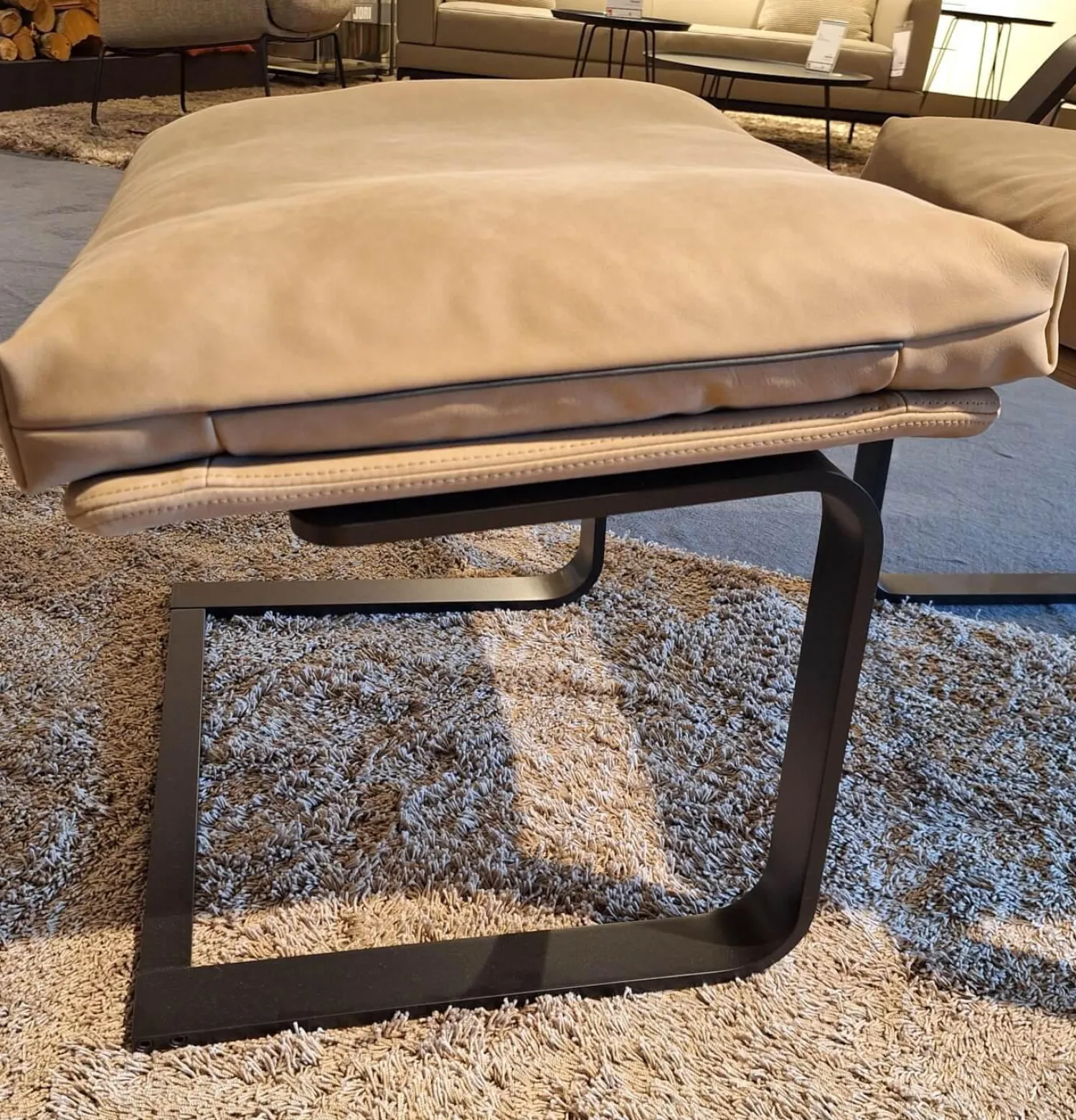 Erpo Relaxsessel|Relaxsessel Classics 263 Leder M Lavagrau Gestell Schwarz mit Hocker