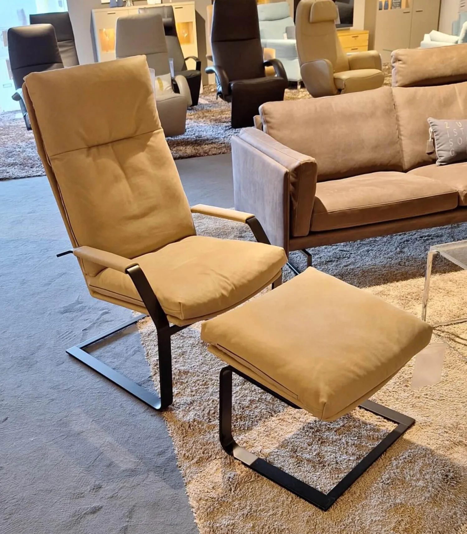 Erpo Relaxsessel|Relaxsessel Classics 263 Leder M Lavagrau Gestell Schwarz mit Hocker