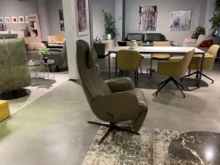 Jori Relaxsessel|Relaxsessel Cosy Ghost Leder Lipano Oliva Grün Gestell 4 Sternfuß Bronze Matt Schwarz Lackiert Inklusive Kopfkissen