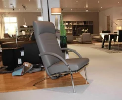 IP Design Relaxsessel|Relaxsessel Curve Leder Elefante Grau Gestell Stahlrundrohr Glänzend Verchromt