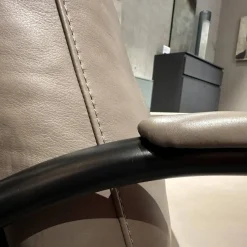 FSM Relaxsessel|Relaxsessel Gabo Leder 91 Taupe Beige Gestell Schwarz mit Fußablage und Kopfstütze