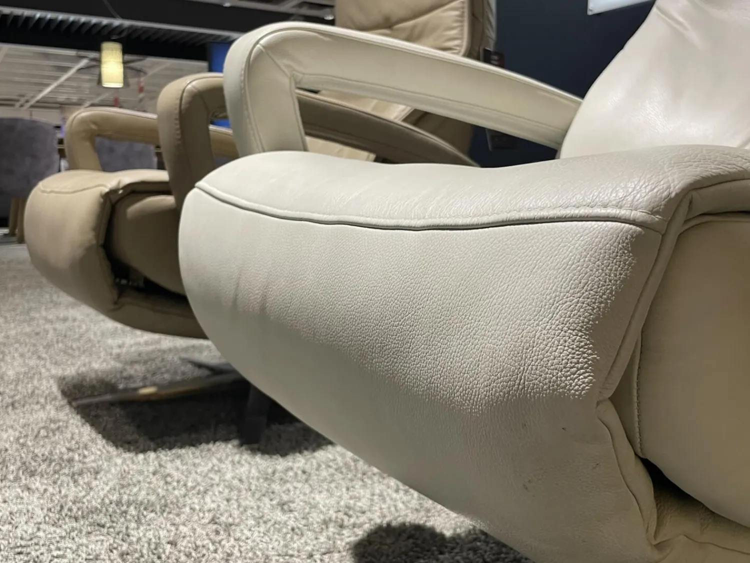 Hukla Relaxsessel|Relaxsessel Husum Nr 1 Medium Leder Credo Weiß Sternfuß Schwarz Motorisch Verstellbar