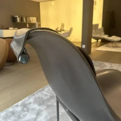 B&B Italia Relaxsessel|Relaxsessel Mart MPRN1 Leder KS153 Kasia Anthrazit Traggestell Schwarz Lackiert Mit Kopfstütze