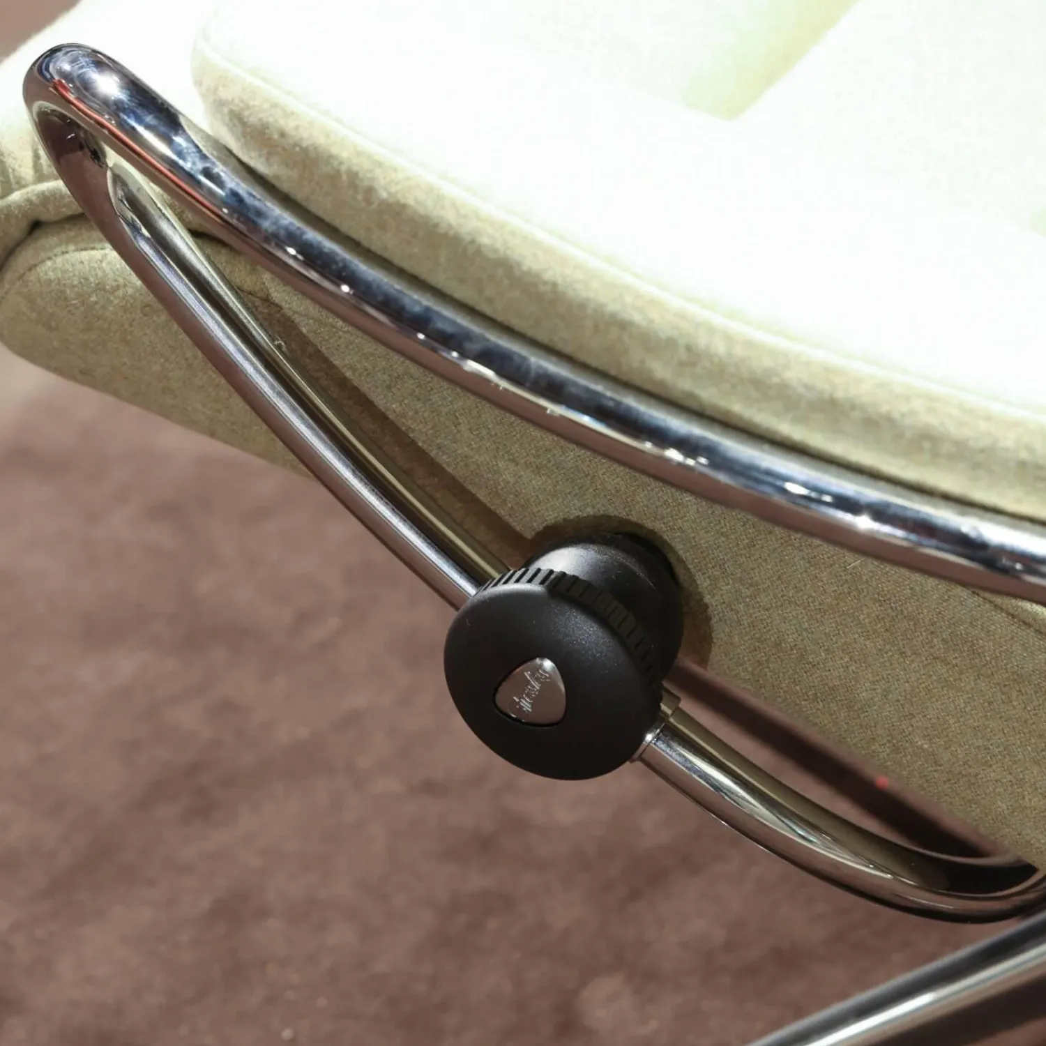 Stressless Relaxsessel|Relaxsessel Mit Hocker Tokyo Stoff Calido 579 Light Green Hellgrün Gestell Star 40 Alu