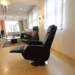 Motus Relaxsessel|Relaxsessel Nido Situp Bezug Leder Atlas 150 Schwarz Drehteller Edelstahl Mit Aufstehhilfe