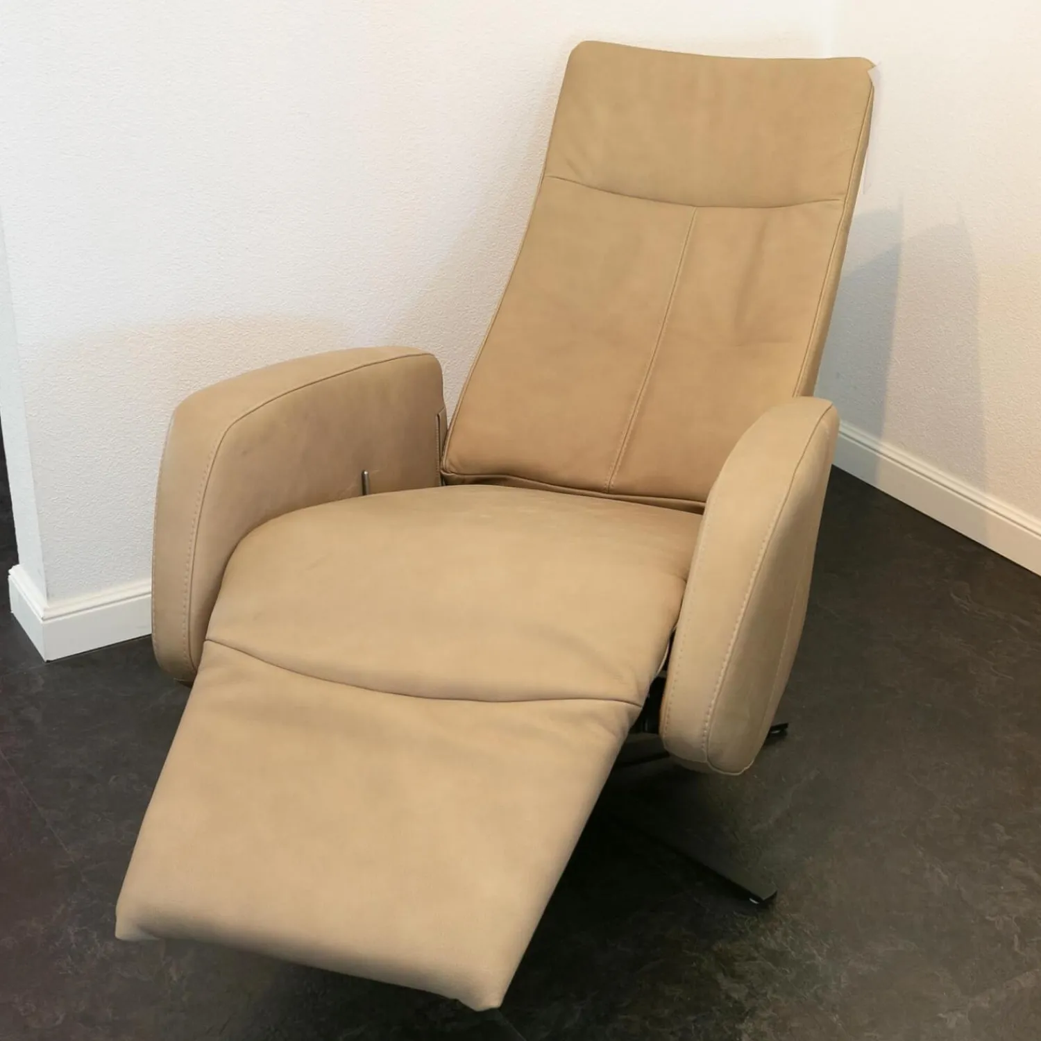 Sitting Vision Relaxsessel|Relaxsessel NX 329 Bezug Leder Rancho Beige Creme Kreuzfuß 87 Schwarz Mit Rückenverstellung