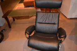 Stressless Relaxsessel|Relaxsessel Tokyo Star M Niedrige Leder Paloma Black Schwarz Mit Hocker Rückenlehne Mit Kopfstütze Standard Base Star Base