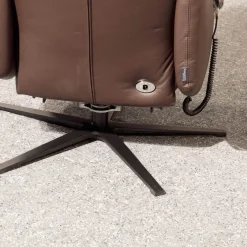 Puhlmann Relaxsessel|Relaxsessel Vegas Bezug Leder Dea 4040 Darkbrown Braun Sternfuss Schwarz Matt Mit 3 Motorischer Verstellung