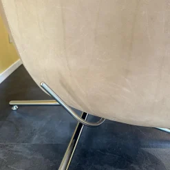 Brühl Relaxsessel|Relaxsessel Victor Bezug Leder 5669 45 Lama Beige Drehgestell Kreuzfuß Verchromt Inklusive Hocker