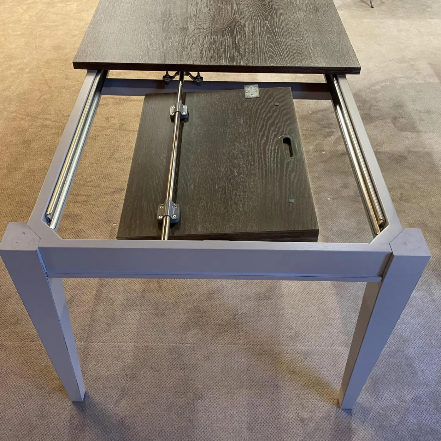 Selva Essgruppen|Romantica Esstisch Eiche Trüffel Gekalkt Mit Vier Stühlen Stoff Darwin Sand