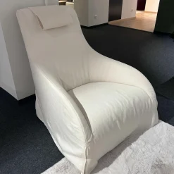 B&B Italia Loungesessel|Schabrackensessel Apta Kalos Stoff Ellade 2044 100 Weiß Drehgestell Grau Lackiert