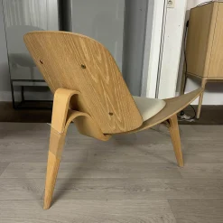 Carl Hansen & Søn Einzelstühle|Schalenstuhl CH07 Bezug Leder Thor 390 Creme Gestell Eiche Weisspigmentiert Öl