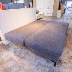 Nehl Schlafsofas|Schlafsofa Genua Bezug Stoff Alpha Anthrazit Fuß Metall Schwarz Matt Mit Dekokissen