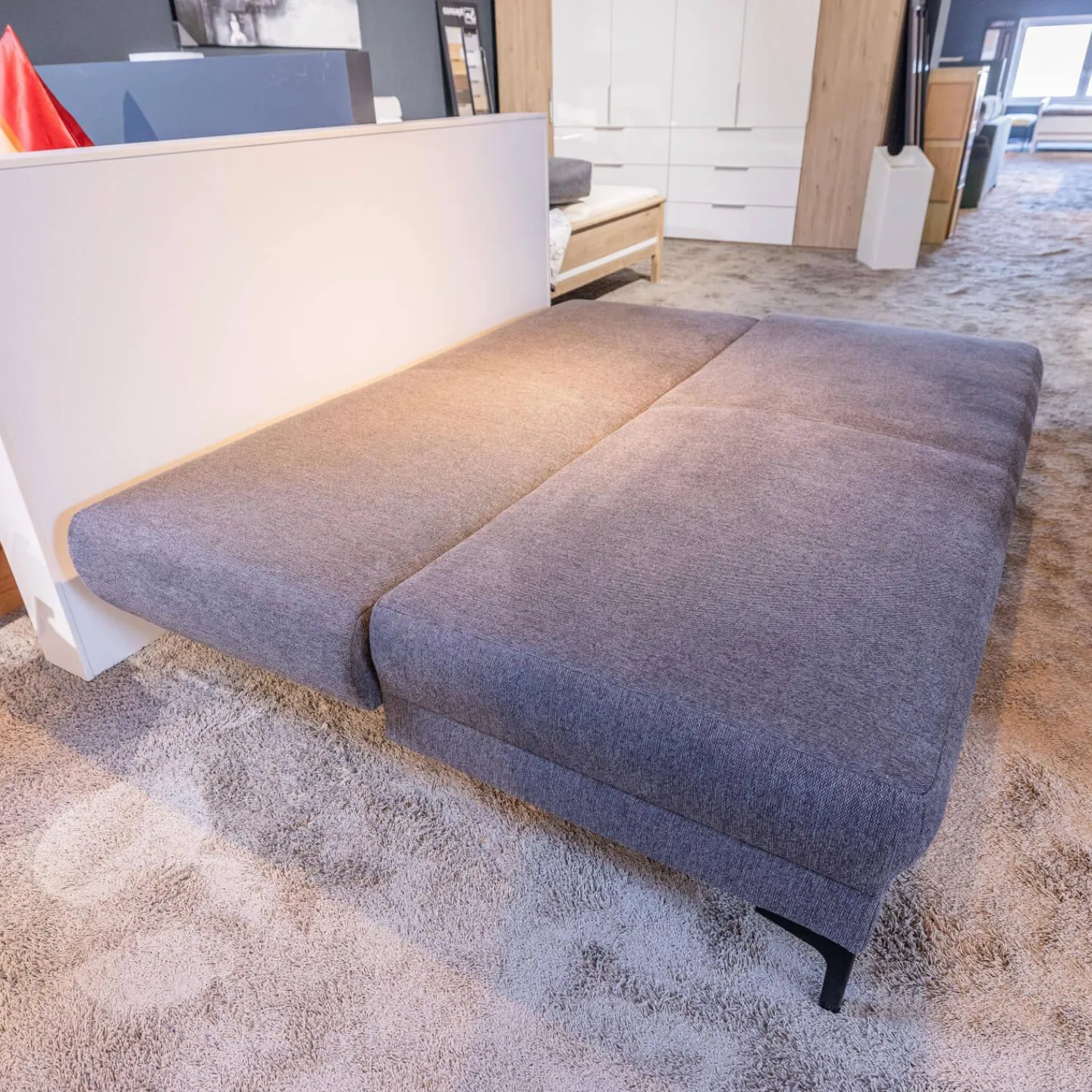 Nehl Schlafsofas|Schlafsofa Genua Bezug Stoff Alpha Anthrazit Fuß Metall Schwarz Matt Mit Dekokissen