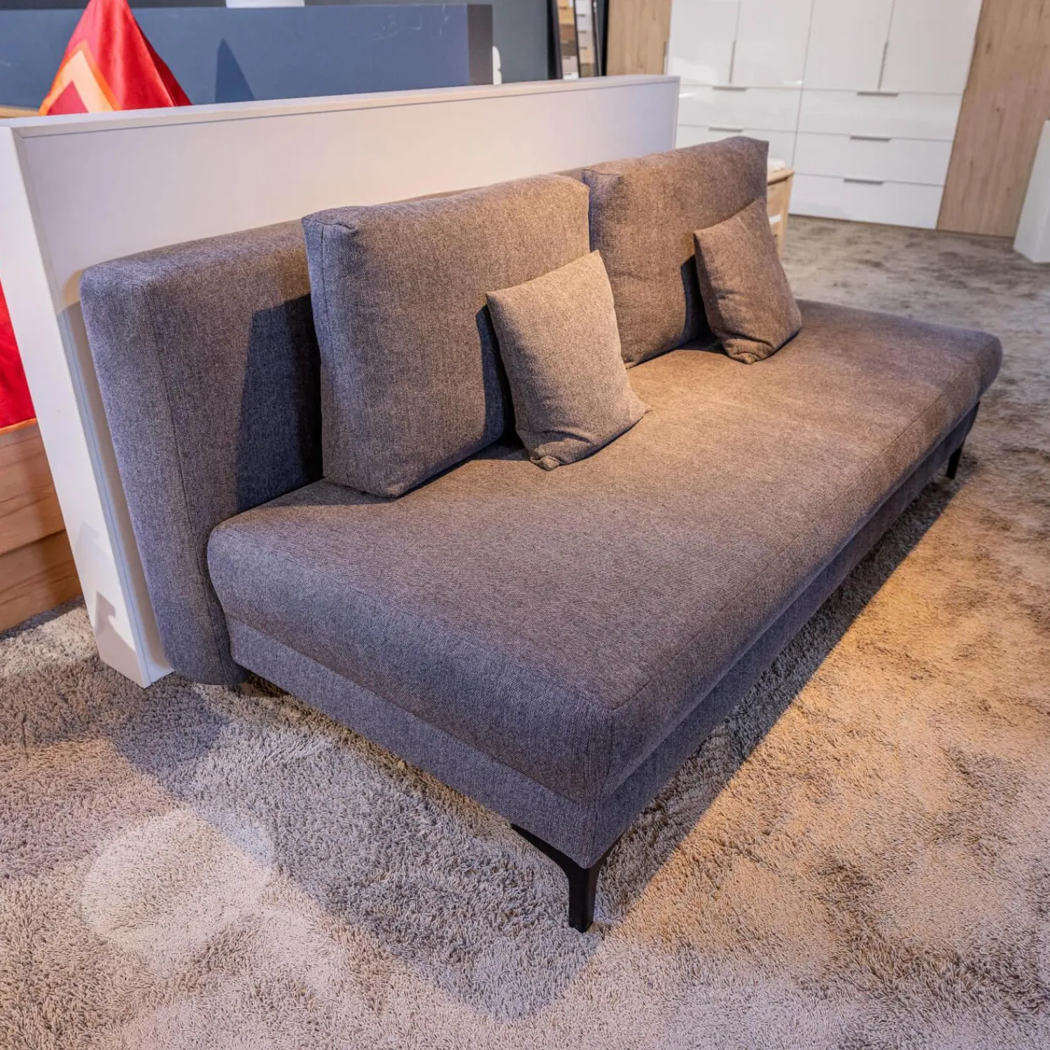 Nehl Schlafsofas|Schlafsofa Genua Bezug Stoff Alpha Anthrazit Fuß Metall Schwarz Matt Mit Dekokissen