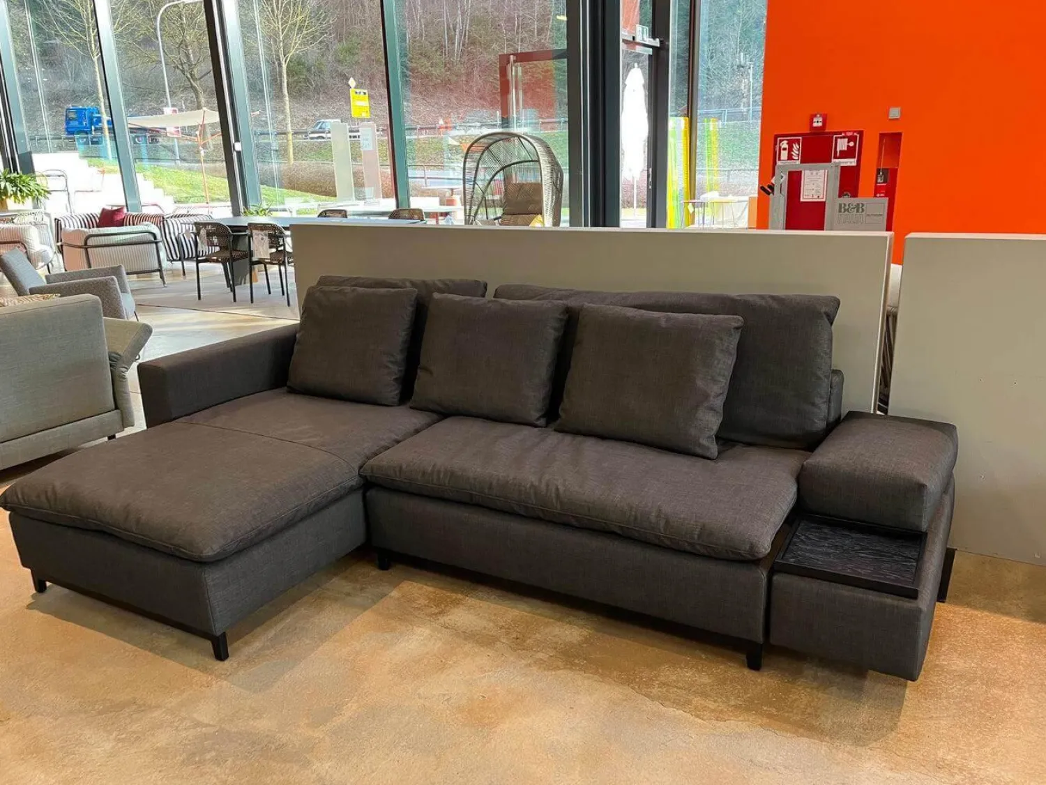 Signet Schlafsofas|Ecksofas|Schlafsofa Isla Stoff Reno Schiefer Grau Gestell Bügel Eiche Schwarz Inklusive Kissen Und Tablett