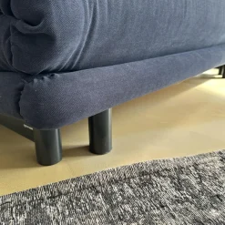 Ligne Roset Schlafsofas|Schlafsofa Multy Stoff Amalfi Dark Blue Blau Gestell Anthrazit Mit Polyäthermatratze Und 2 Großen Kissen