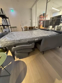 Dienne Schlafsofas|Schlafsofa Valentina 3000 Stoff Cezanne 802 Mittelgrau Grau Gestell Stahl Schwarz Mit 2 Kissen