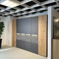 Thielemeyer Ganze Schlafzimmer|Schlafzimmer Milo Wildeiche Massiv Gebürstet Lack Graphit Akzent Naturstein Grau Füße Metall Titan Grau Mit Beleuchtung