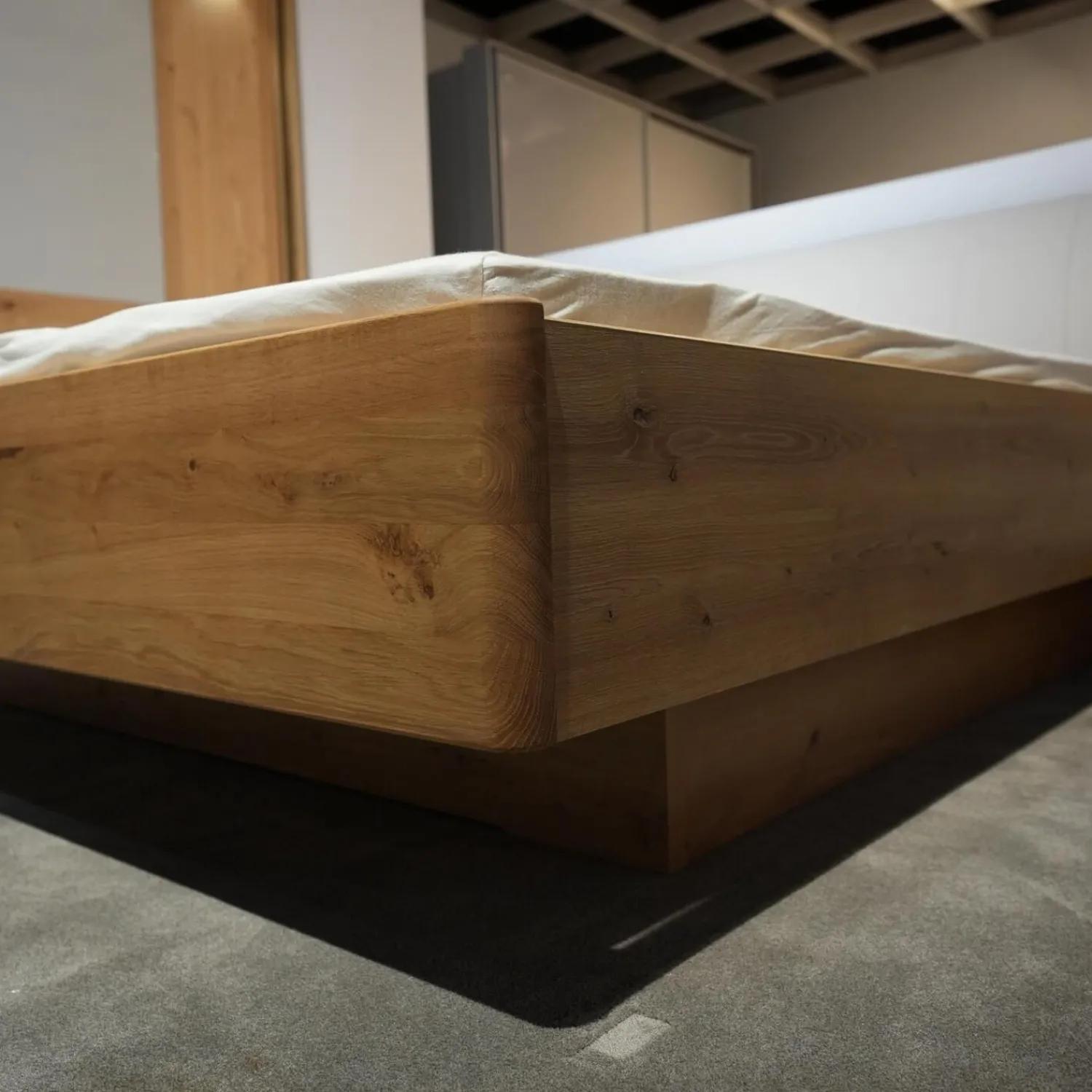 Wiemann Ganze Schlafzimmer|Schlafzimmer Modena Plus Eiche Bianco Glas Leder Champagner Inklusive LED Flexleuchten Bett Ohne Matratze Ohne Lattenrost