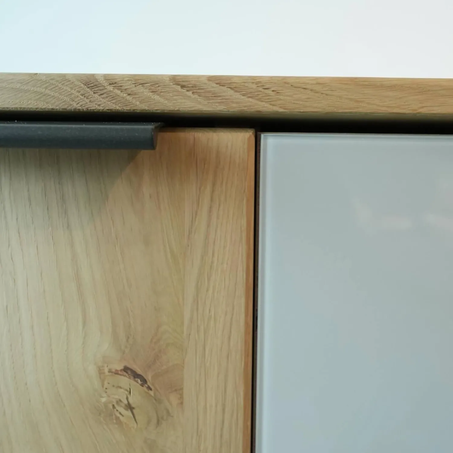 Wiemann Ganze Schlafzimmer|Schlafzimmer Modena Plus Eiche Bianco Glas Leder Champagner Inklusive LED Flexleuchten Bett Ohne Matratze Ohne Lattenrost