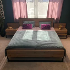 Thielemeyer Ganze Schlafzimmer|Schlafzimmer Tiana Eiche Spaltholz Metall Eisenglimmer Lackiert Anthrazit Mit Bett Nachtkommoden Und Kleiderschrank Ohne Matratze Ohne Lattenrost