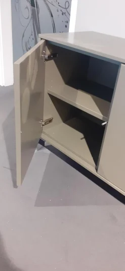 Rietberger Möbelwerke Vitrinen & Highboards|Schrank Deviso Lack Matt Olivegrau Winkelfüße Chrom Glänzend