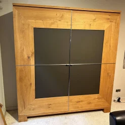 Scholtissek Vitrinen & Highboards|Schrank Varus Asteiche mit Glas Grau Knorrige Eiche Geölt Floatglas Dunkelbraun Matt