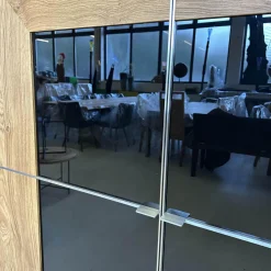 Scholtissek Vitrinen & Highboards|Schrank Varus Knorrige Eiche Natur Geölt Fronten Glas 9005 Schwarz Glänzend Mit Edelstahlkanten