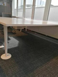 Vitra Schreibtische & Sekretäre|Regale & Container|Schreibtisch Doppelarbeitsplatz Level 34 Melamin Soft Light Stoff Pano Avocado