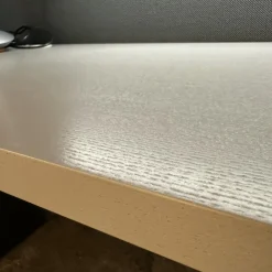 COR Schreibtische & Sekretäre|Schreibtisch Floater LAB 84920 Platte Esche Grau Stoff 10078 Jaspis Grau Grün Inklusive Kabeldurchlässe Und Beleuchtung Ohne Hocker