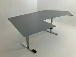 Montana Schreibtische & Sekretäre|Schreibtisch HiLow 2 MDF Fjord Anthrazit Grau Gestell Aluminium Chrom Glänzend Höhenverstellbar