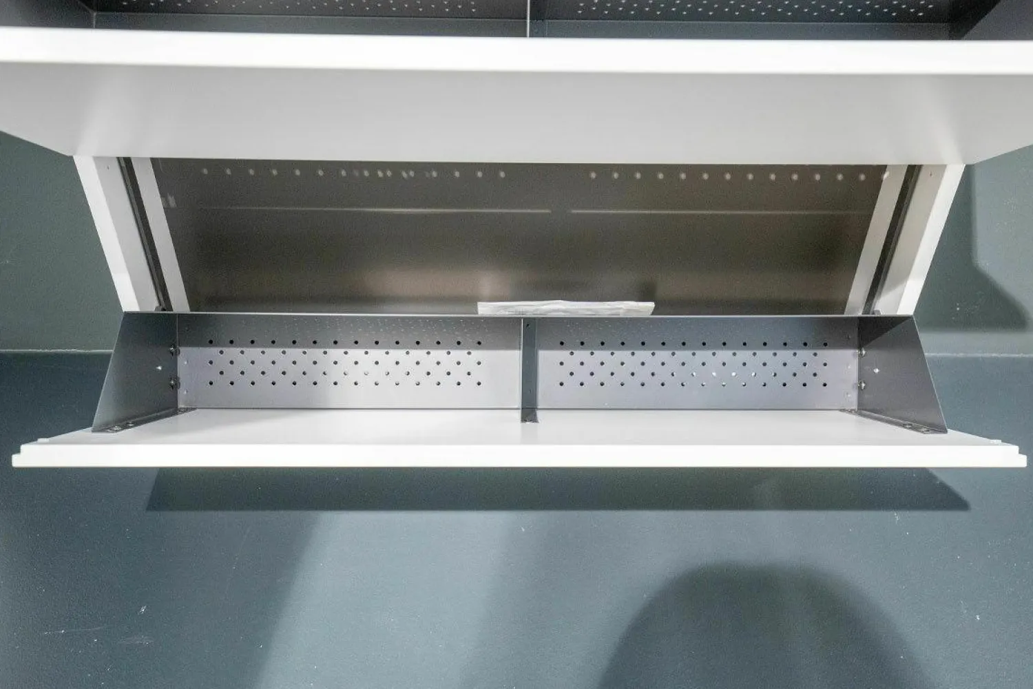 Schönbuch Schuhschränke|Schuhschrank Basic MDF Matt Lackiert Snow White Weiß Griff Aluminium