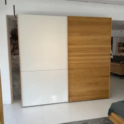 Team 7 Kleiderschränke|Schwebetürenschrank Lunetto Eiche Naturöl Glas Naturweiß Matt mit Innenbeleuchtung