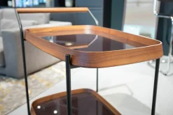 Porada Konsolen|Servierwagen Jet 1 Nussbaum Canaletta Platten Lack Cioccolato Lucido Braun Gestell Metall Schwarz Mit Rollen