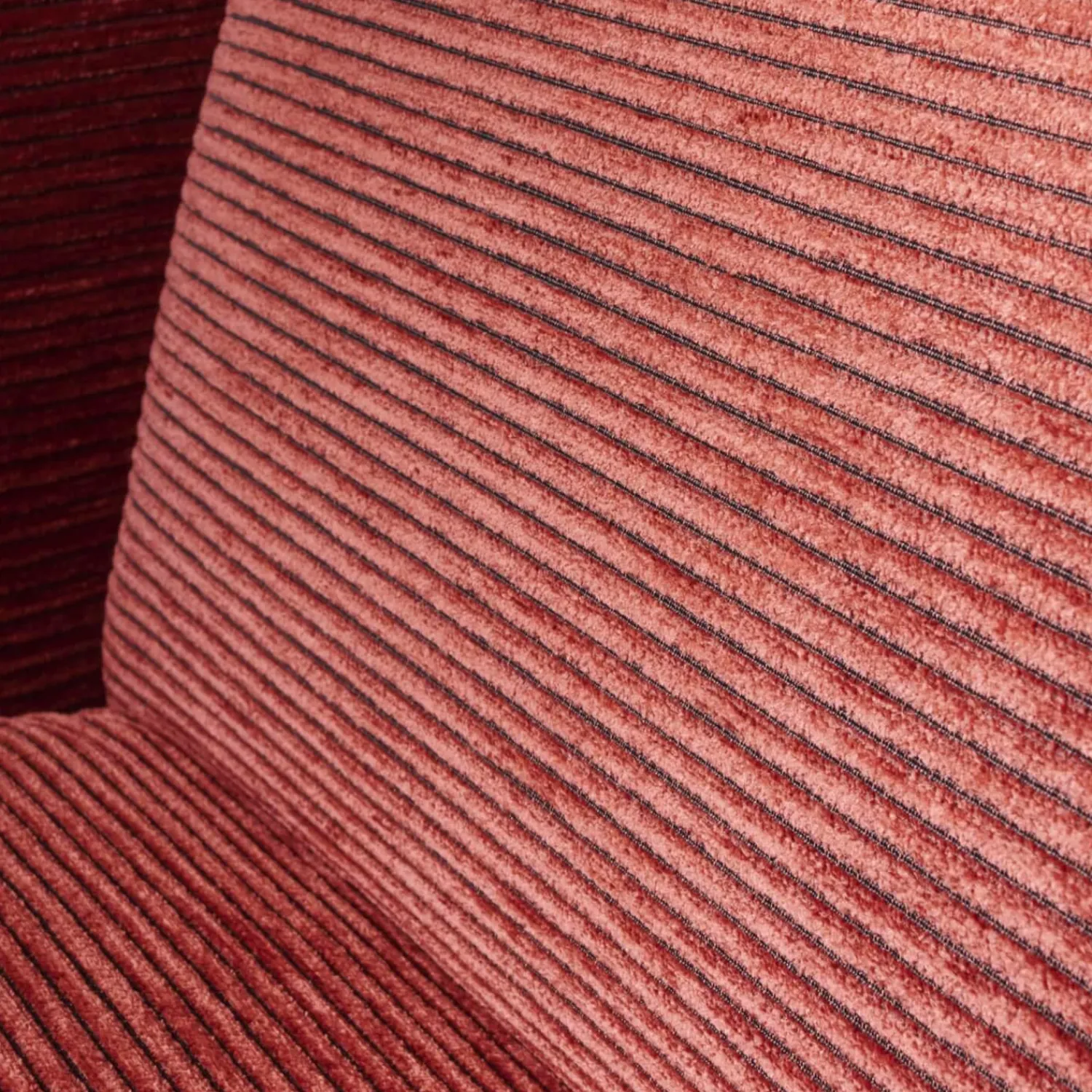 Bielefelder Werkstätten Loungesessel|Sessel 135 1001 Saloni Bezug Stoff City Velvet CA 7832 063 Keder Claire 1787 111 Füßen Wengefarbig Braun