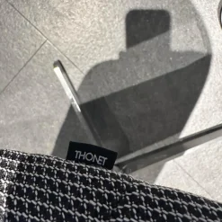 Thonet Relaxsessel|Sessel 808 Bezug Innen Stoff Soul 151 Pepper Grau Außen Nappaleder Nero Anthrazit Stahlgestell Edelstahloptik Und Hocker