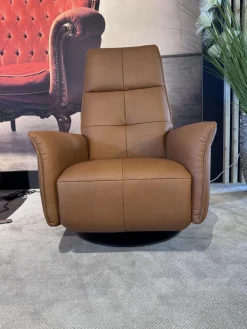 himolla Relaxsessel|Sessel 9361 Leder Soft Nappa Bright Braun Drehteller Pulverbeschichtet Schwarz 2 Motorisch Mit Aufstehhilfe Inklusive Getrennt Verstellbarer Rücken Und Beinauflage