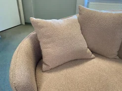 Max Winzer Loungesessel|Sessel 47004 Stoff 24579 Bouclé 06 Rosé Fuß Buche Massiv Nussbaum Antik Inklusive Zierkissen