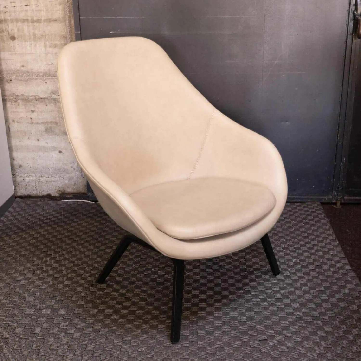 Hay Relaxsessel|Sessel About A Chair AAL93 Leder Beige