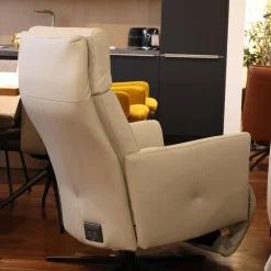 Rom Relaxsessel|Sessel Alva Leder Montana Pearl Beige Sternfuß Metall Schwarz