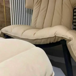 Linteloo Relaxsessel|Sessel Ample Leder Beige Mou Gestell Schwarz mit Hocker