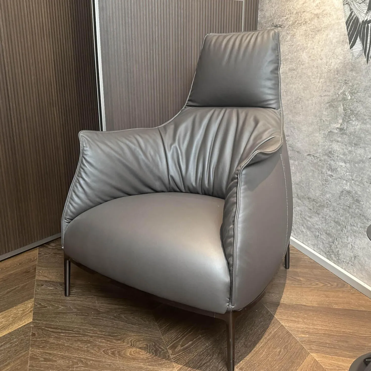 Poltrona Frau Relaxsessel|Sessel Archibald A Highback Leder Pelle Soul Ray Grau Füße Nickel Brüniert Schwarz Glänzend