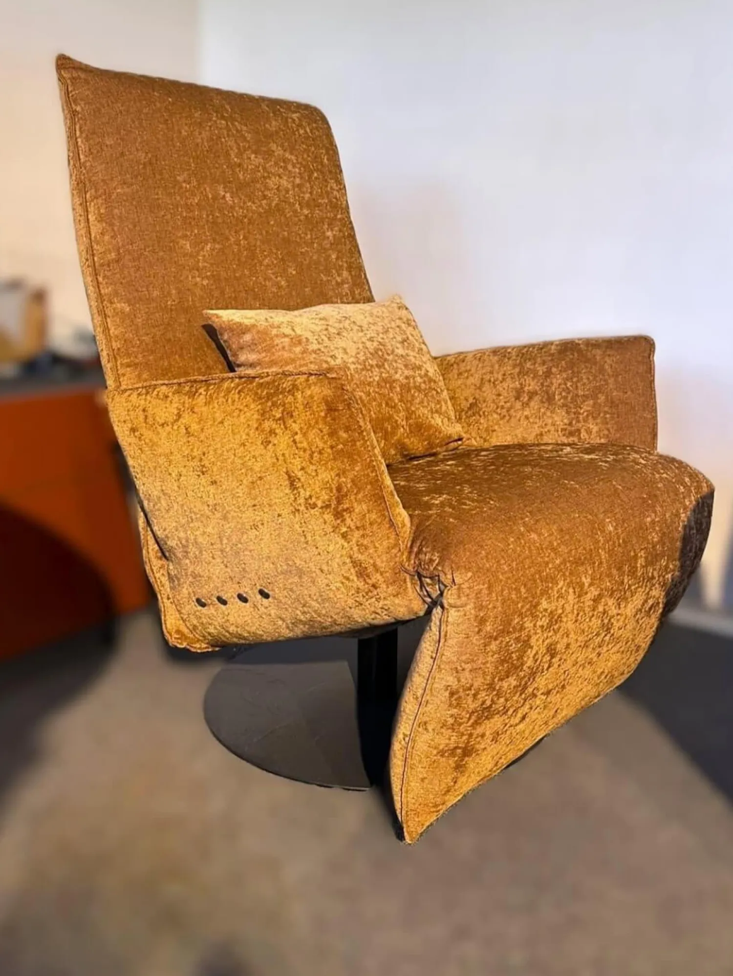 Bullfrog Relaxsessel|Sessel Baboo Stoff Shabby Chic Cognac 799 24 Gelb Gestell Metall Matt Schwarz Elektrisch Verstellbar