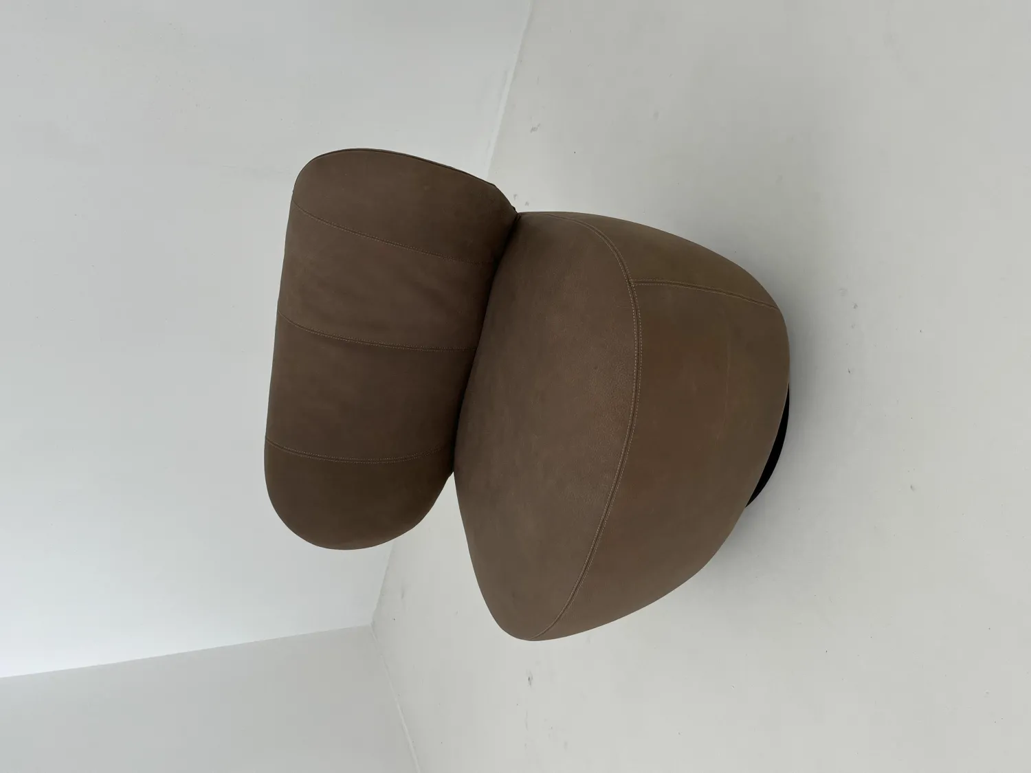 Walter Knoll Loungesessel|Sessel Bao Klein Sonderleder Torf Braun Drehteller Matt Pulverbeschichtet Schwarz Mit Filzgleitern
